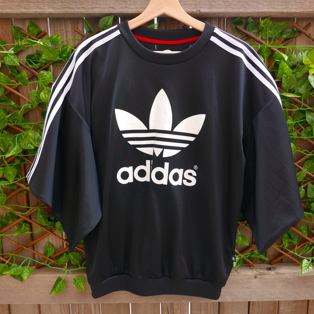 ADIDAS ORIGINALS x RITA ORA Batwing Top. Size small.